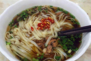 湖南长沙原汤肉丝粉